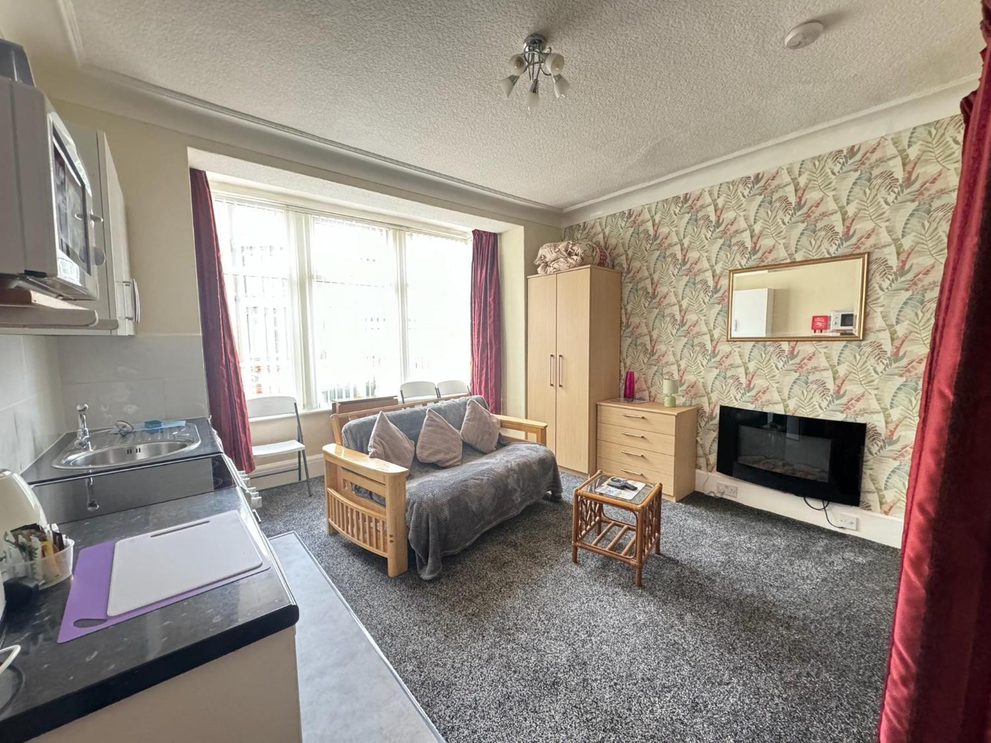 Fairhaven Holiday Flats Blackpool Exterior photo